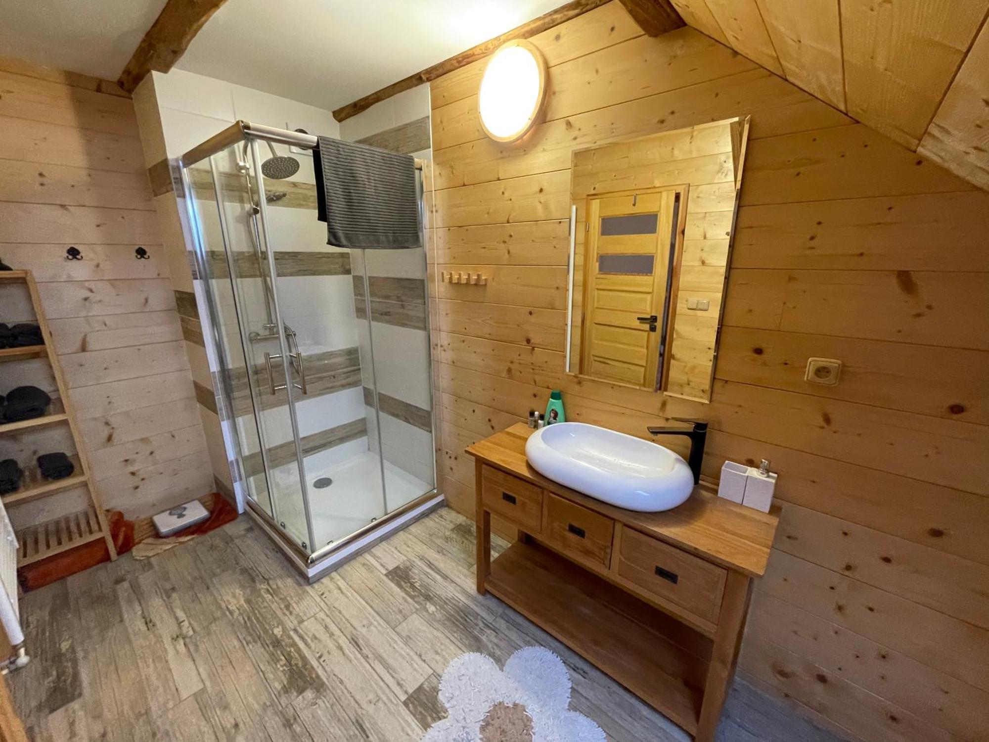 Apartmany Pod Kloboukem 亚希莫夫 外观 照片